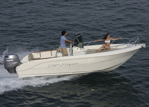 Outboard center console boat - CAP 21  - Capelli - ski / 7-person max. / sundeck