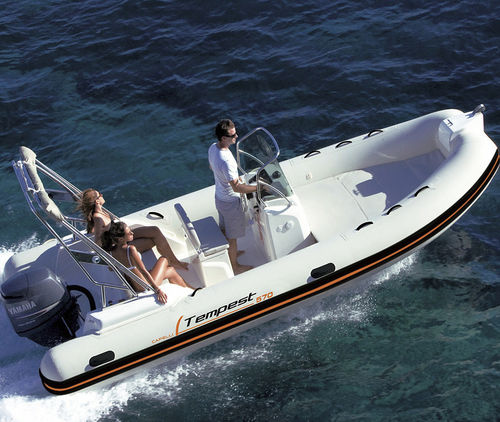 Outboard inflatable boat - TEMPEST 570 EASY  - Capelli - rigid / center console / open