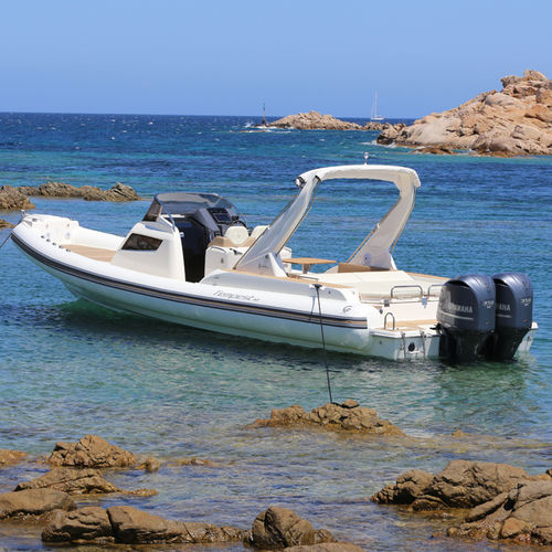 Outboard inflatable boat - TEMPEST 40 - Capelli - twin-engine / rigid / center console