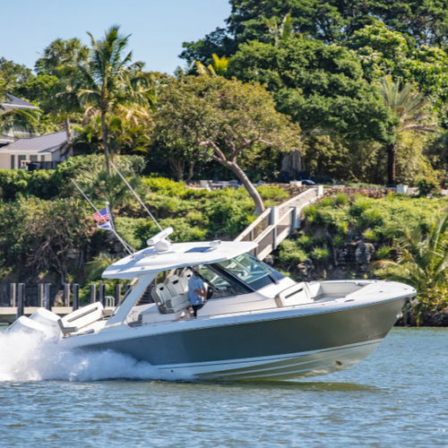Outboard express cruiser - 34LS - Tiara Yachts - twin-engine / hard-top / bowrider