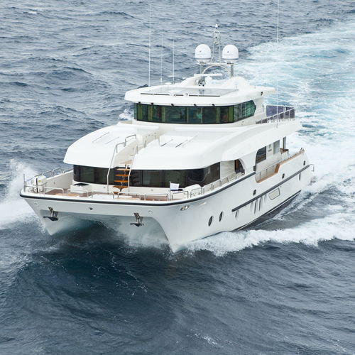 Catamaran motor yacht - CC80 - Horizon - cruising / wheelhouse / 4-cabin