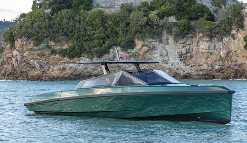 Inboard yacht tender - 43 - Wally - diesel / twin-engine / open