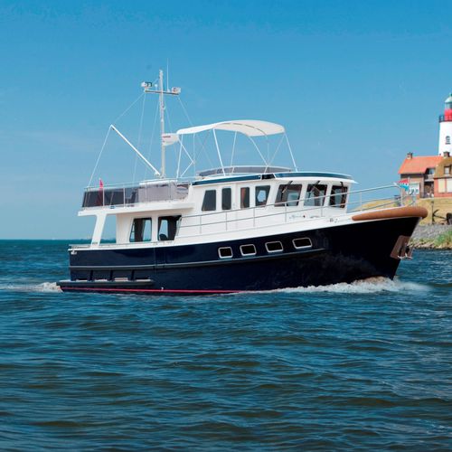 Inboard trawler - Bora 43 - Pedro-Boat - flybridge / canal / steel
