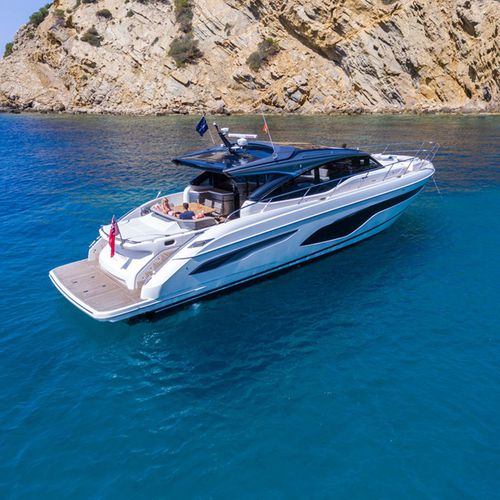 Cruising motor yacht - V65 - Princess - hard-top / with deck saloon / 4-cabin