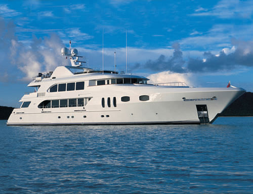 cruising mega-yacht - Trinity Yachts