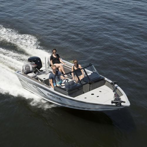 Outboard bay boat ULTIMA 172 Smoker Craft dualconsole / open