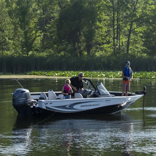 Outboard bay boat ULTIMA LEGACY 182 Smoker Craft dualconsole