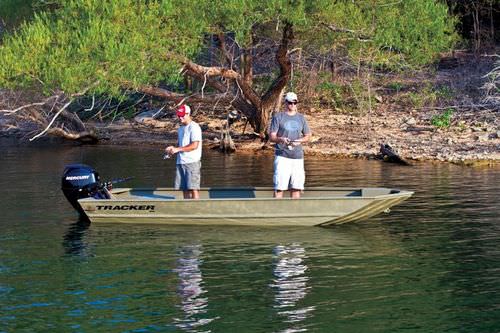 Outboard jon boat - GRIZZLY® 1648 - Tracker - sport-fishing / aluminum / 4-person max.