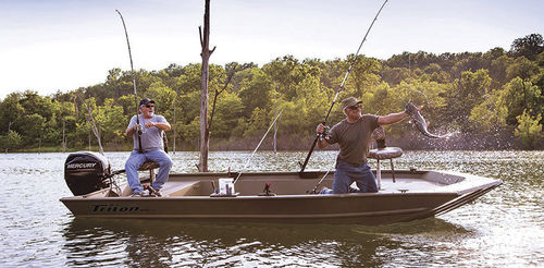 Outboard jon boat - 1860 MVX - Triton Boats - sport-fishing / aluminum / 8-person max.