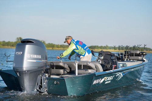 Outboard jon boat - 2170 Blackhawk - War Eagle - center console / side console / sport-fishing