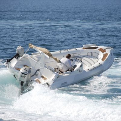Outboard inflatable boat - 650 FAMILY - Mostro - rigid / side console / 12-person max.