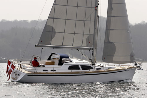 Cruising sailboat - 40 DS - Nordship - 1-cabin / twin-berth / with center cockpit