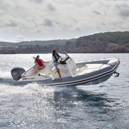 Outboard inflatable boat - CLUBMAN 22 PLUS - Joker Boat - rigid / center console / open