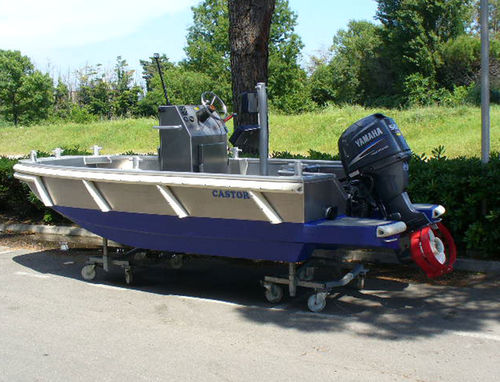 Work boat - CASTOR 4.2 - Chantier Naval Delavergne - utility boat / harbor service boat / aquatic center boat