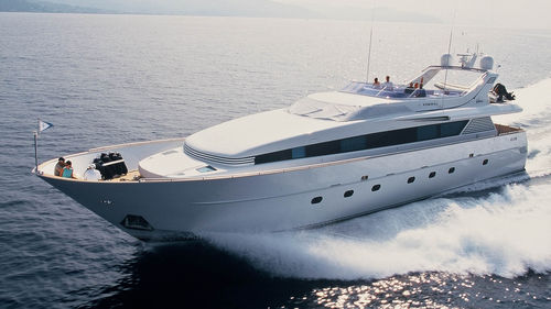 Cruising super-yacht - M/Y GITANA - Admiral yachts - classic / flybridge / displacement