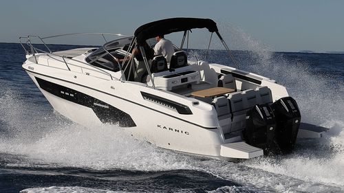Outboard walkaround - SL902 - Karnic - twin-engine / open / dual-console