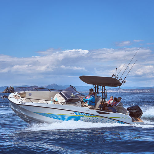 Outboard center console boat - 805 Open - Quicksilver Boats - ski / sport-fishing / 10-person max.
