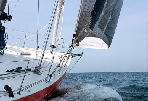 Sailboat furling system - FLATDECK - Facnor