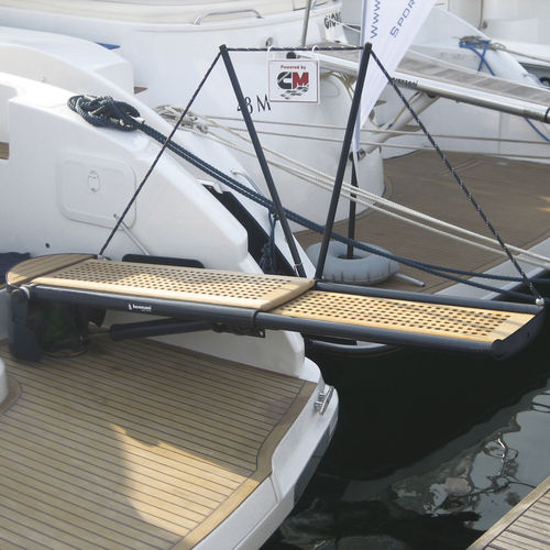 Boat gangway - PI 464 Smart - Besenzoni SpA - for sailboats / telescopic / rotating