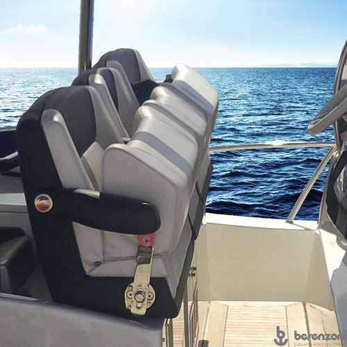 Helm seat - P 220 FREE STYLE SPECIAL - Besenzoni SpA - for boat / with armrests / fold-down