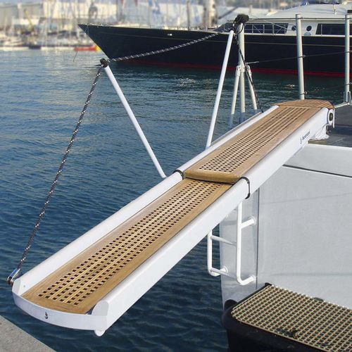 Yacht gangway - PI 489 TURNING ERA - Besenzoni SpA - telescopic / rotating / multifunction
