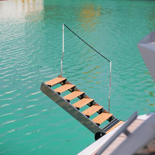 Yacht gangway - SP 607 - Besenzoni SpA - telescopic / retractable / multifunction
