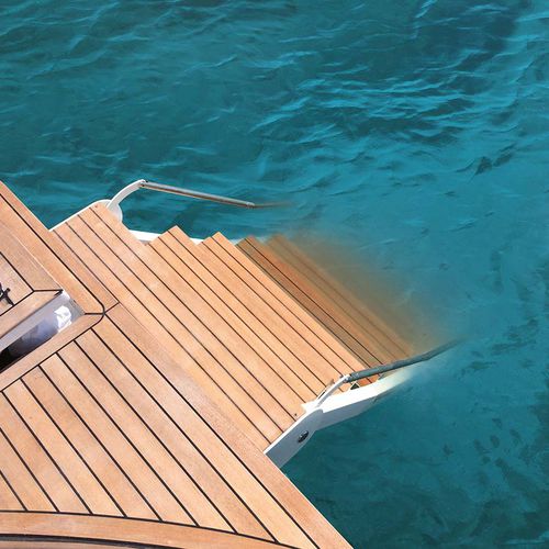 Yacht ladder - SI 512 - Besenzoni SpA - retractable / folding / boarding