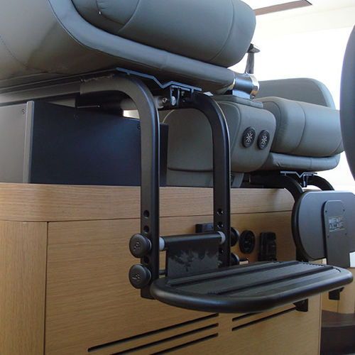 Boat helm seat pedestal - S 494 - Besenzoni SpA - adjustable / electric / aluminum