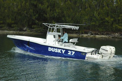 Outboard center console boat - 278T - Dusky Marine - twin-engine / sport-fishing / with T-top