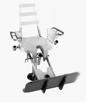 Category:Fauteuil en cabriolet à dossier en chapeau de gendarme, MB581-2, Musée