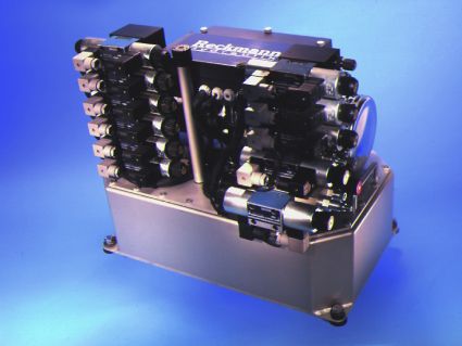 Sailboat hydraulic power unit - PP III - Reckmann Yacht Equipment GmbH - platform / for doors / windlass