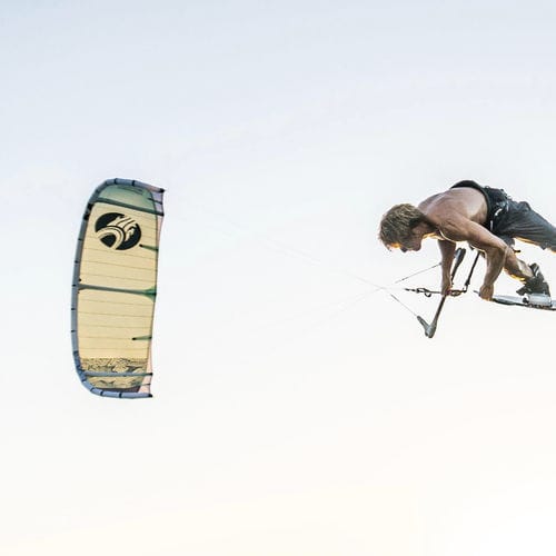 C-shape kitesurf kite - FX2 - Cabrinha Kites - hybrid / freeride / fast