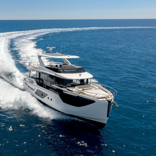 Cruising motor yacht - Navetta 58 - Absolute Yachts - flybridge / inboard / twin IPS