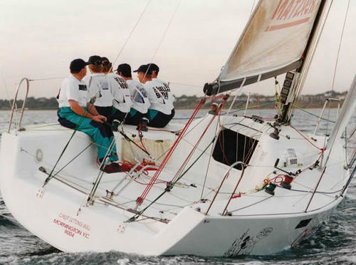 Racing sailboat - BULL 9000 - Young Yacht Design