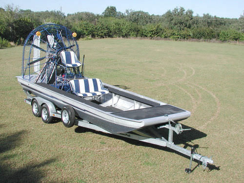 Private airboat - PANTHER 22 X 8 - Panther