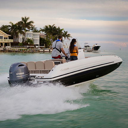 Outboard center console boat - CC 21 OB - Hurricane - sport-fishing / 10-person max. / sundeck
