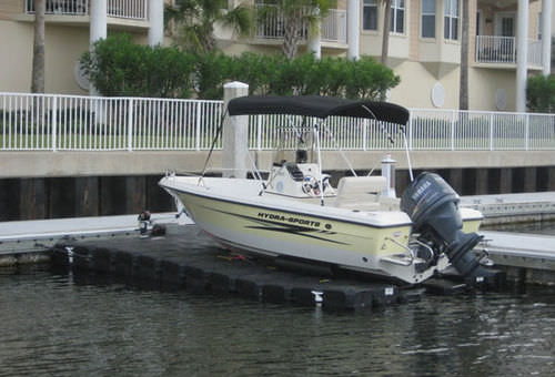 Modular dock - Jet dock - floating / drive-on / for marinas