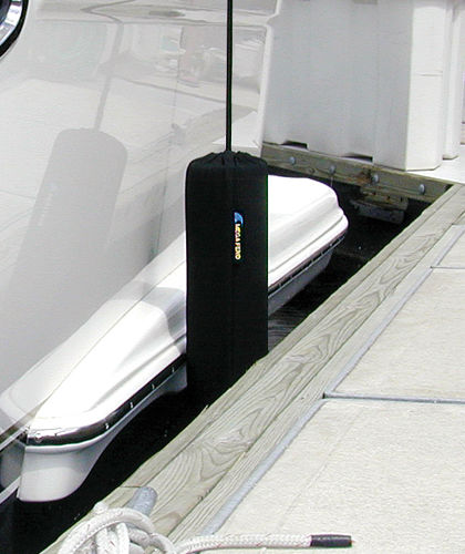 Boat fender - Mega series - Megafend - for docks / cylindrical / black