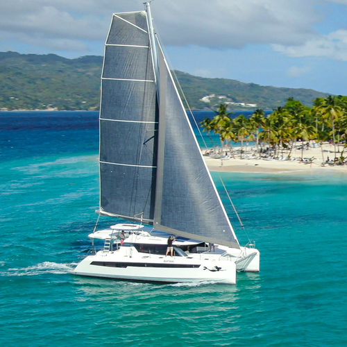 Mainsail - FiberPath - Ullman Sails - for regatta sailboats / radial cut / membrane
