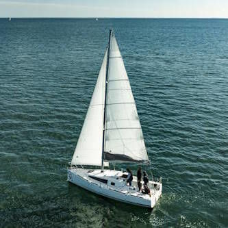 Cruising sailboat - Django 7.70 + - Marée Haute - day-boat / sport keelboat / 2-cabin