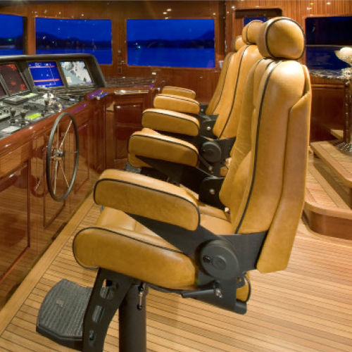 Helm seat - 500-100  - STIDD SYSTEMS - for boat / with armrests / adjustable