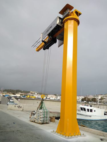 Marina crane - JIB 7 - ASCOM - pivoting jib