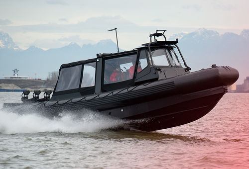 Outboard professional boat - ZH 1300 INTERCEPTOR	 - Zodiac Milpro International - aluminum / rigid hull inflatable boat