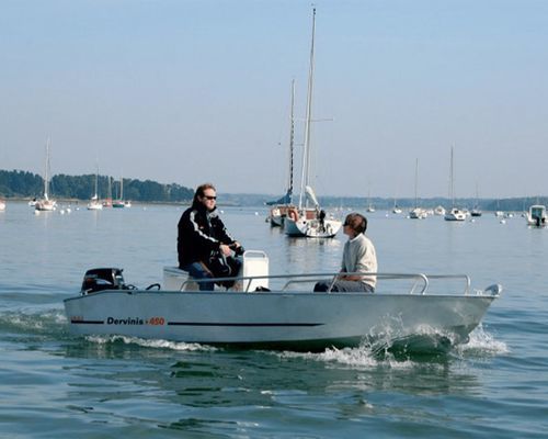 Fishing bass boat - DERVINIS 450 - BORD A BORD - recreational / aluminum / self-bailing