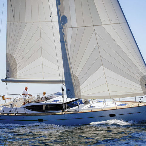 Mainsail - Spectra - UK-Halsey International - for cruising sailboats / radial cut / membrane