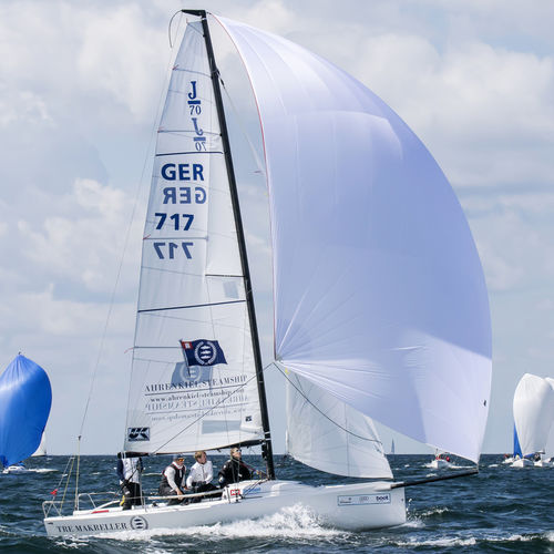 Code 0 - PHRF  - UK-Halsey International - for one-design sport keelboats / tri-radial cut / J70