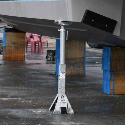 Boat cradle - EVO 5-15D / WU10-22D - Nautipark - for motor boats / adjustable / transportable