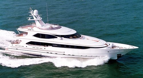 Cruising super-yacht - IRAVATI - Oceanco - wheelhouse / steel