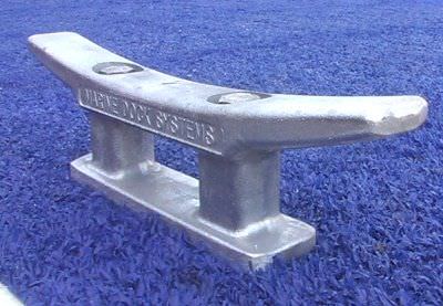 Boat deck cleat - Marina Dock Systems - flat / stainless steel