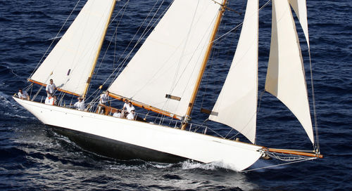 Classic sailing yacht - TALISMAN 1920 - CONRAD S.A. - with open transom / ketch